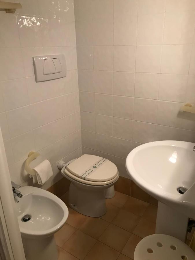 La Zattera Camere San Vincenzo Bagian luar foto